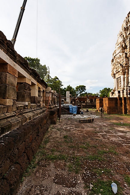 29-Prasat Sdok Kok Thom (2009)-039